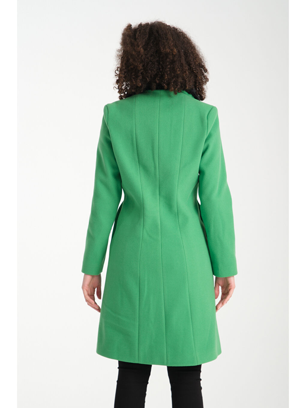 Yeşil Kadın Kürklü Düğmeli Kaban K36-3