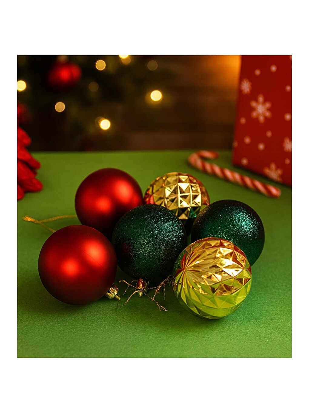 Karışık Yılbaşı Ağaç Süsü Top Seti – 6 Adet-1