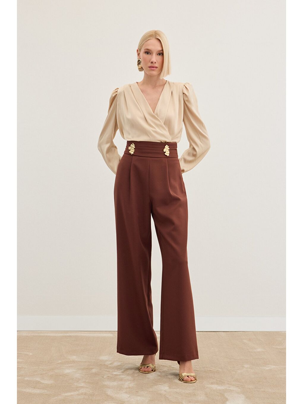 Kahverengi Bel Aksesuarlı Pantolon - Kahve-3