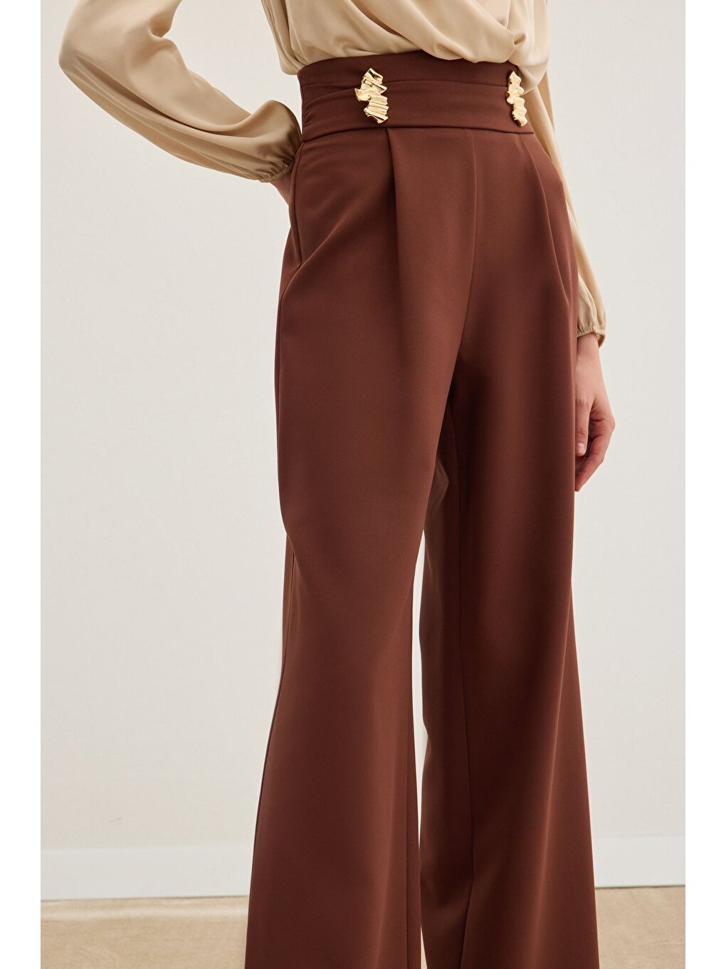 Kahverengi Bel Aksesuarlı Pantolon - Kahve-5