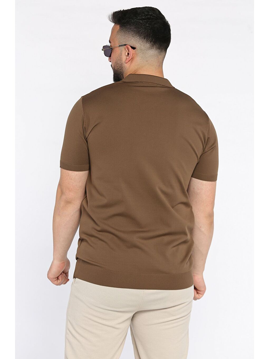 Kahverengi Erkek Polo Yaka Yarım Fermuarlı Kendinden Desenli Tişört-2