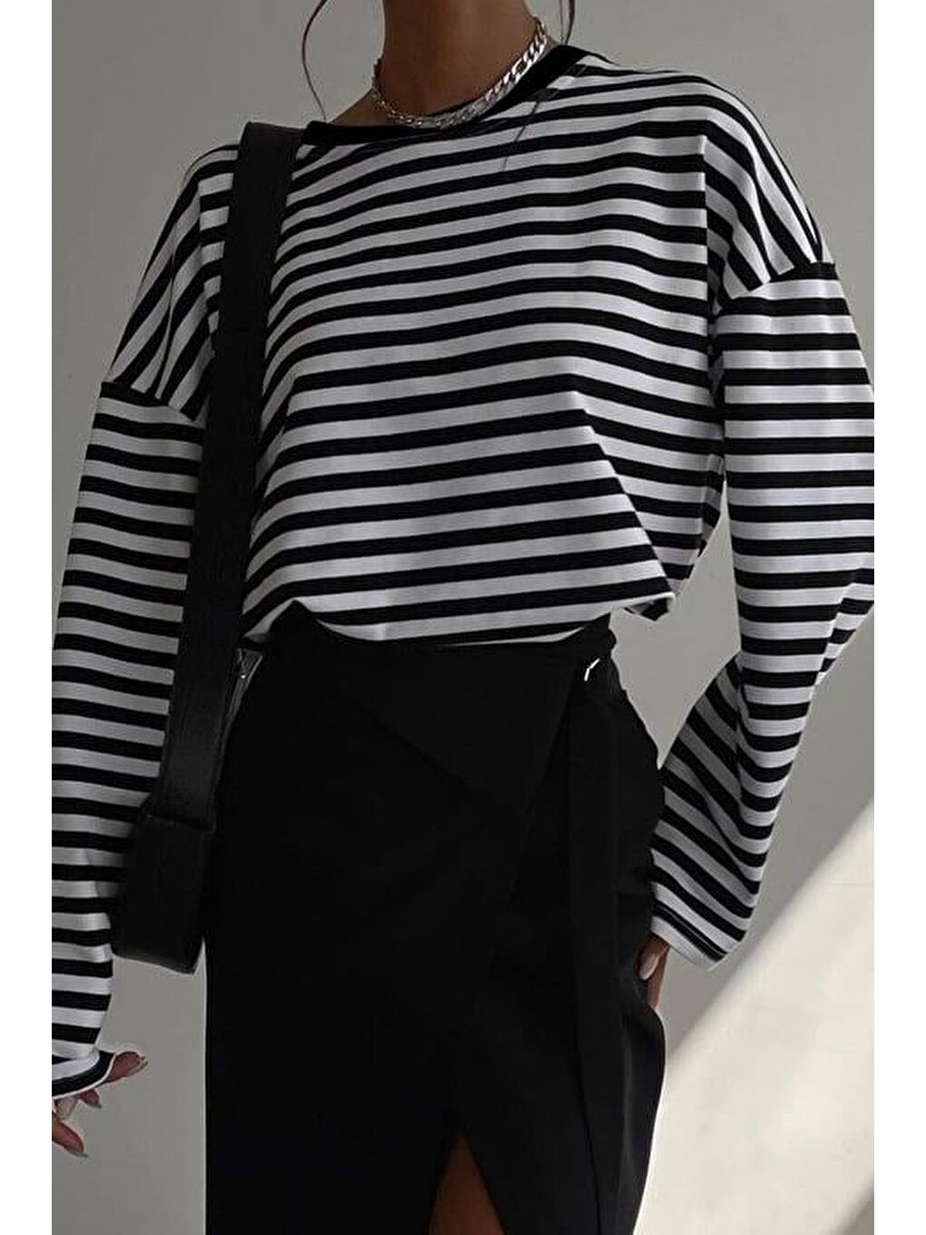 Siyah Çizgili Sweatshirt Mg2572-3