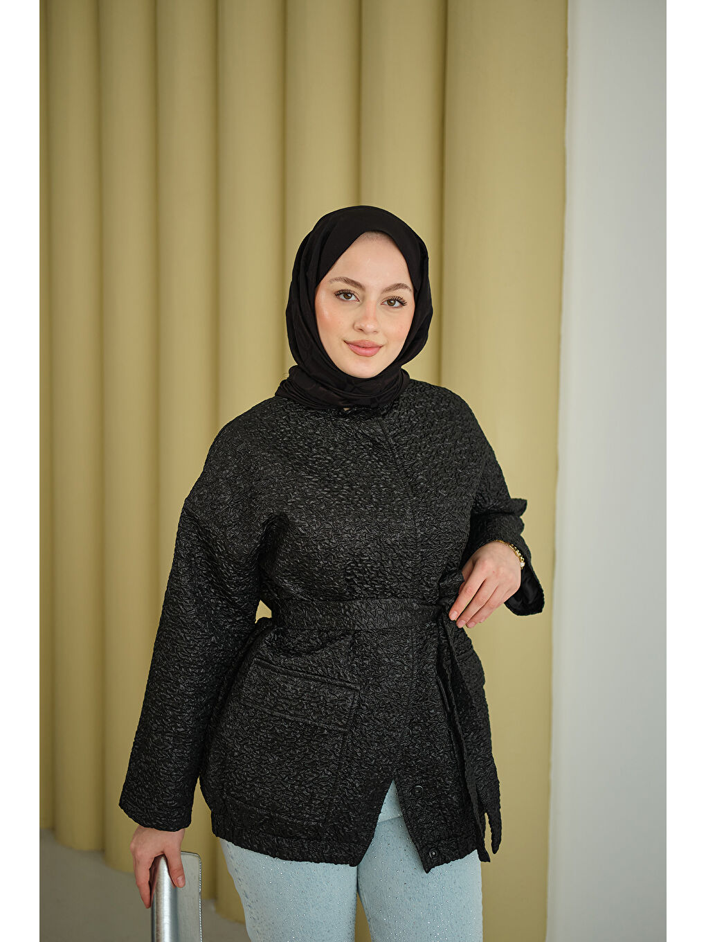 Kadın Jakar Çıtçıtlı Ceket Siyah-3