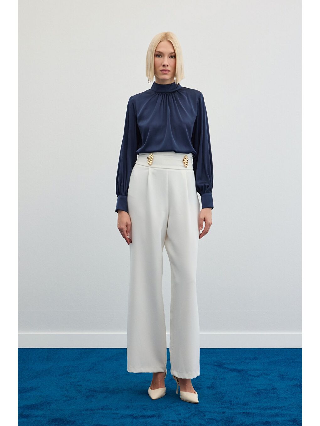 Bel Aksesuarlı Pantolon - Ekru