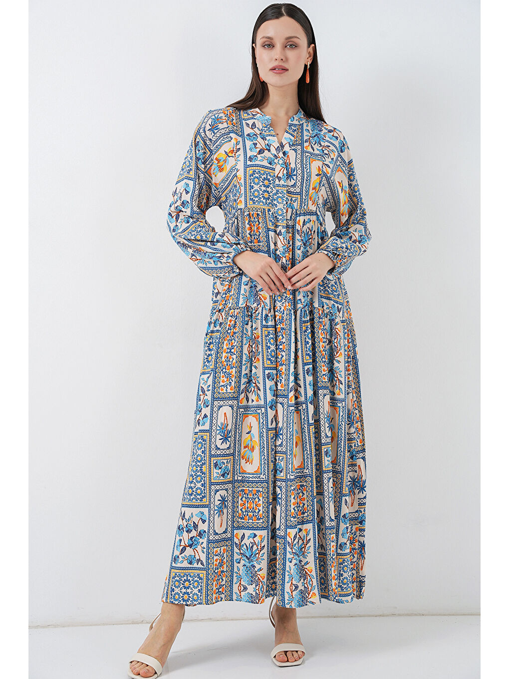 Sarı Kadın Desenli Uzun Tesettür Elbise 2585 - E. Mavi-4