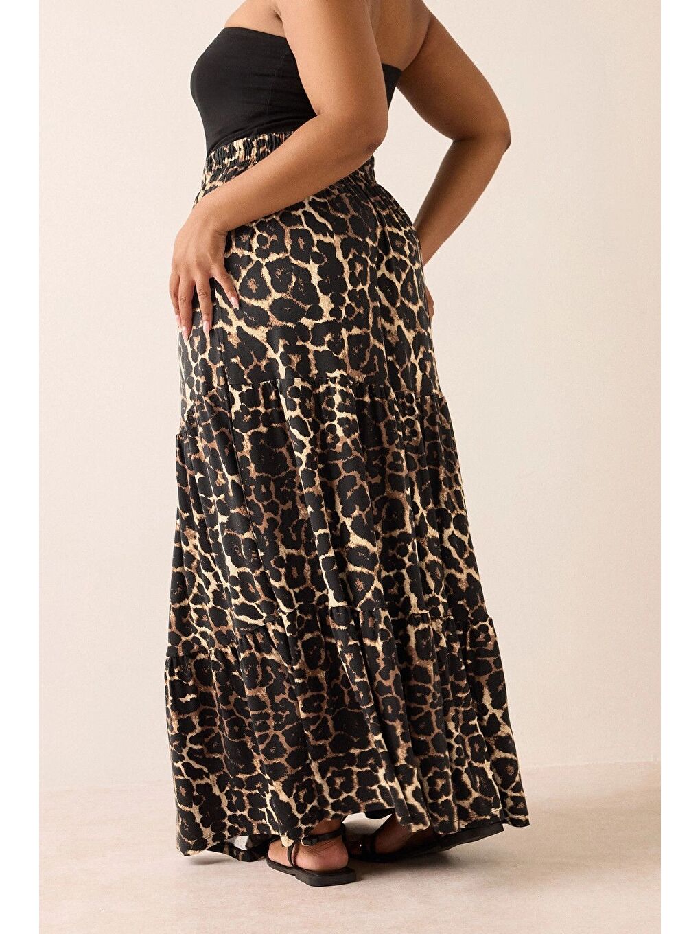 Kahverengi Büyük Beden Bürümcük Kumaş Leopar Desenli Beli Lastikli Etek 304237-4