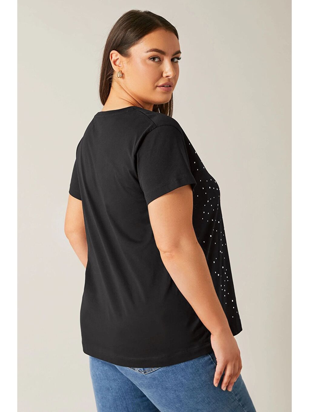 Siyah Büyük Beden Bisiklet Yaka Kısa Kollu Taş Yapıştırma Basic T-shirt 615350-4