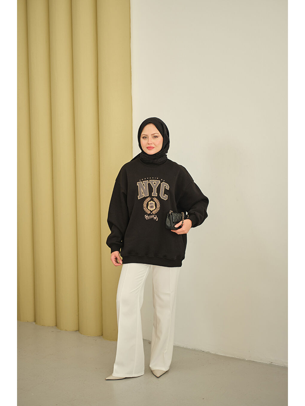 Kadın NYC Baskılı Sweat Siyah-1