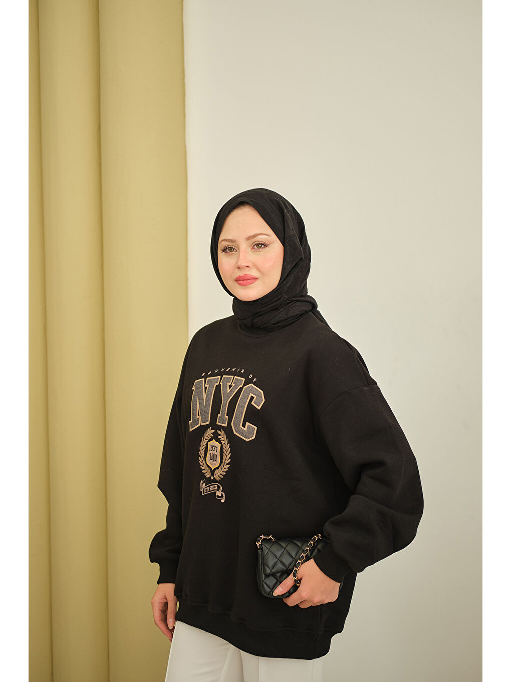 Kadın NYC Baskılı Sweat Siyah-3