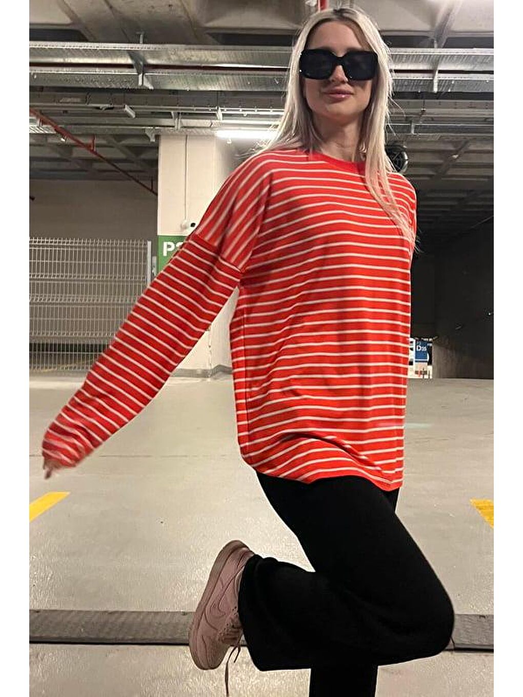 Kırmızı Çizgili Sweatshirt Mg2572-6