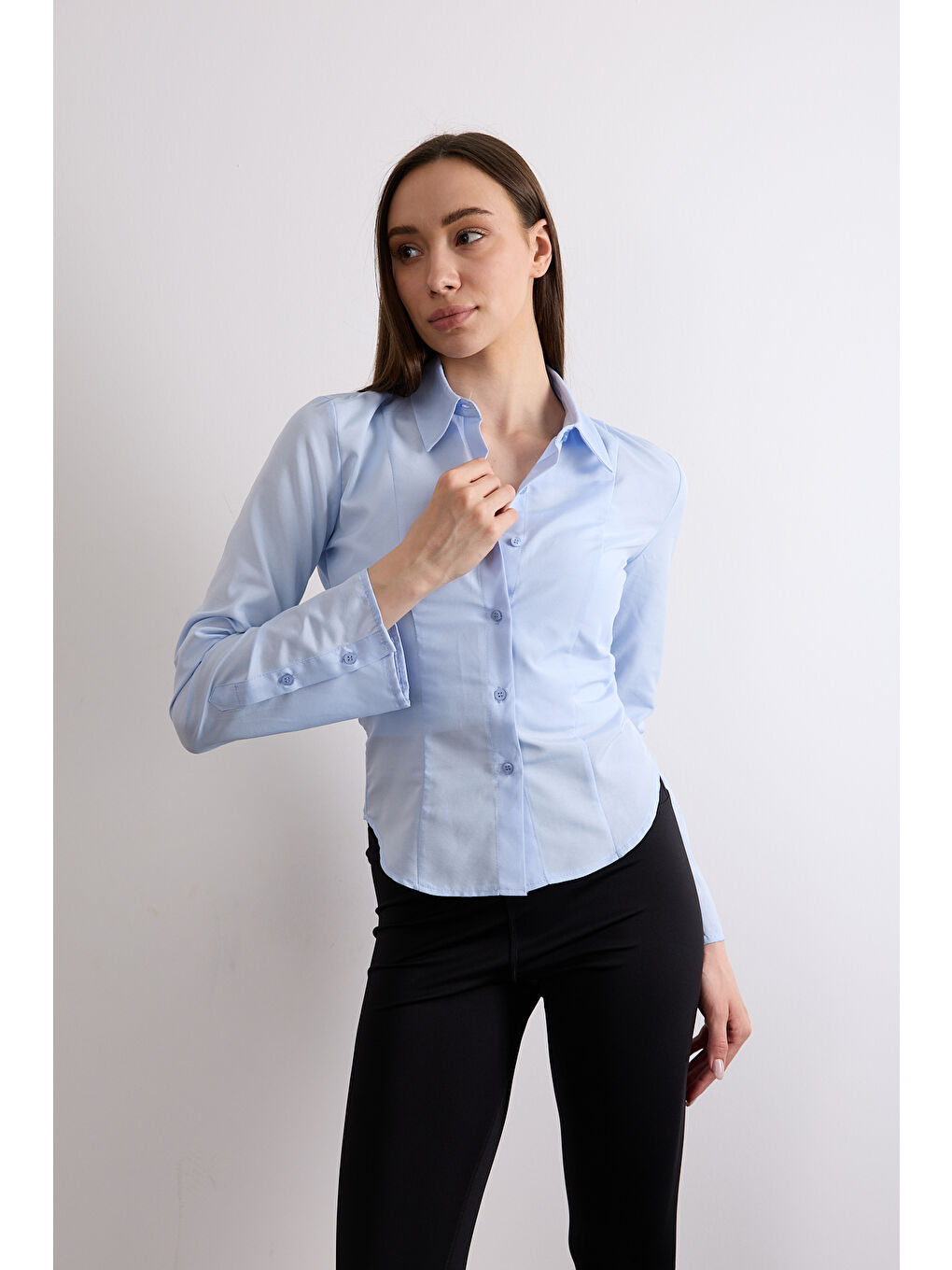 Mavi Vücuda Bele Oturan Saran Basic Kadın Gömleği-2