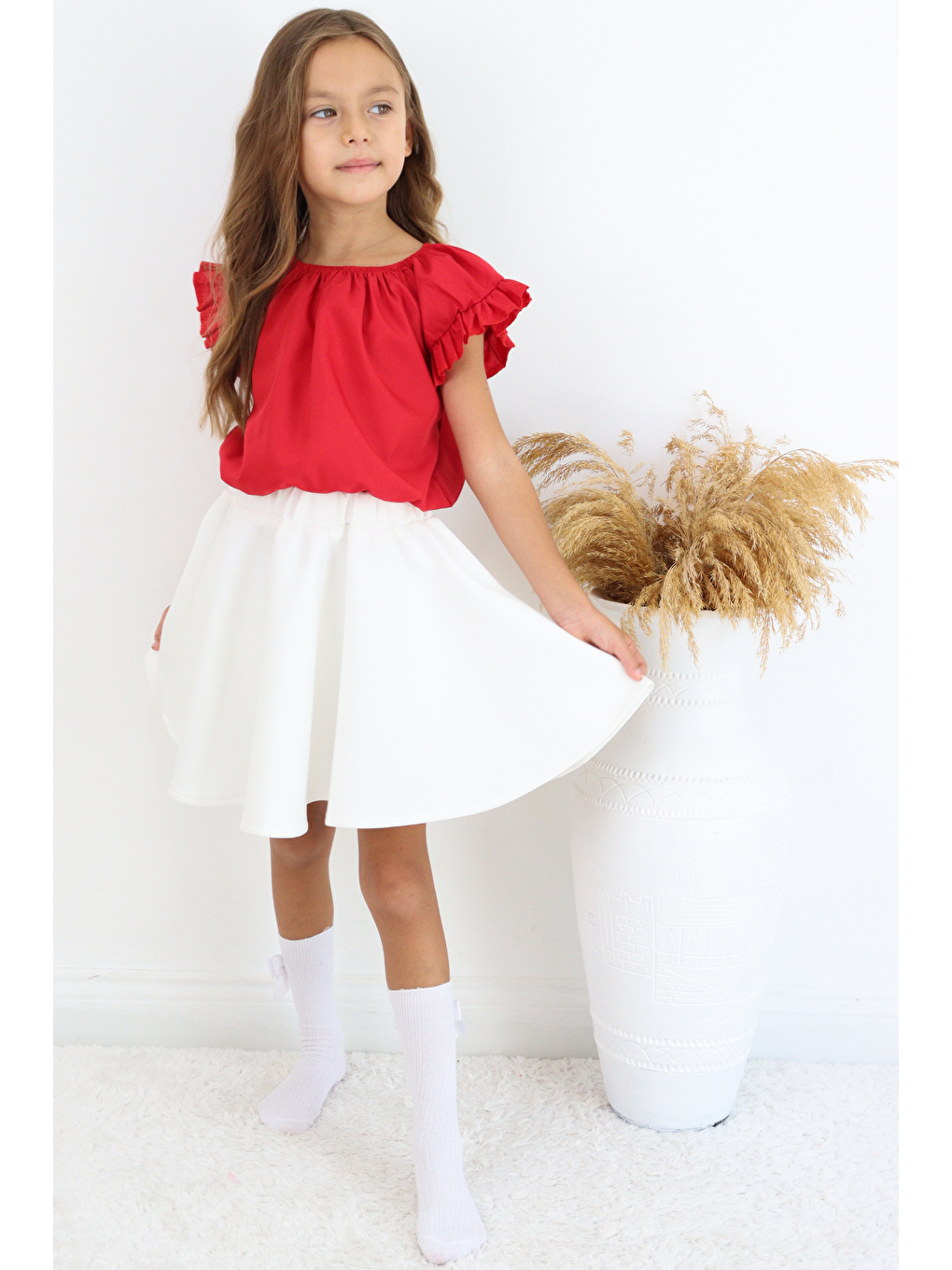 Kız Çocuk Kırmızı Bluz Krem Etek 23 Nisan 29 Ekim Gösteri Takımı-1