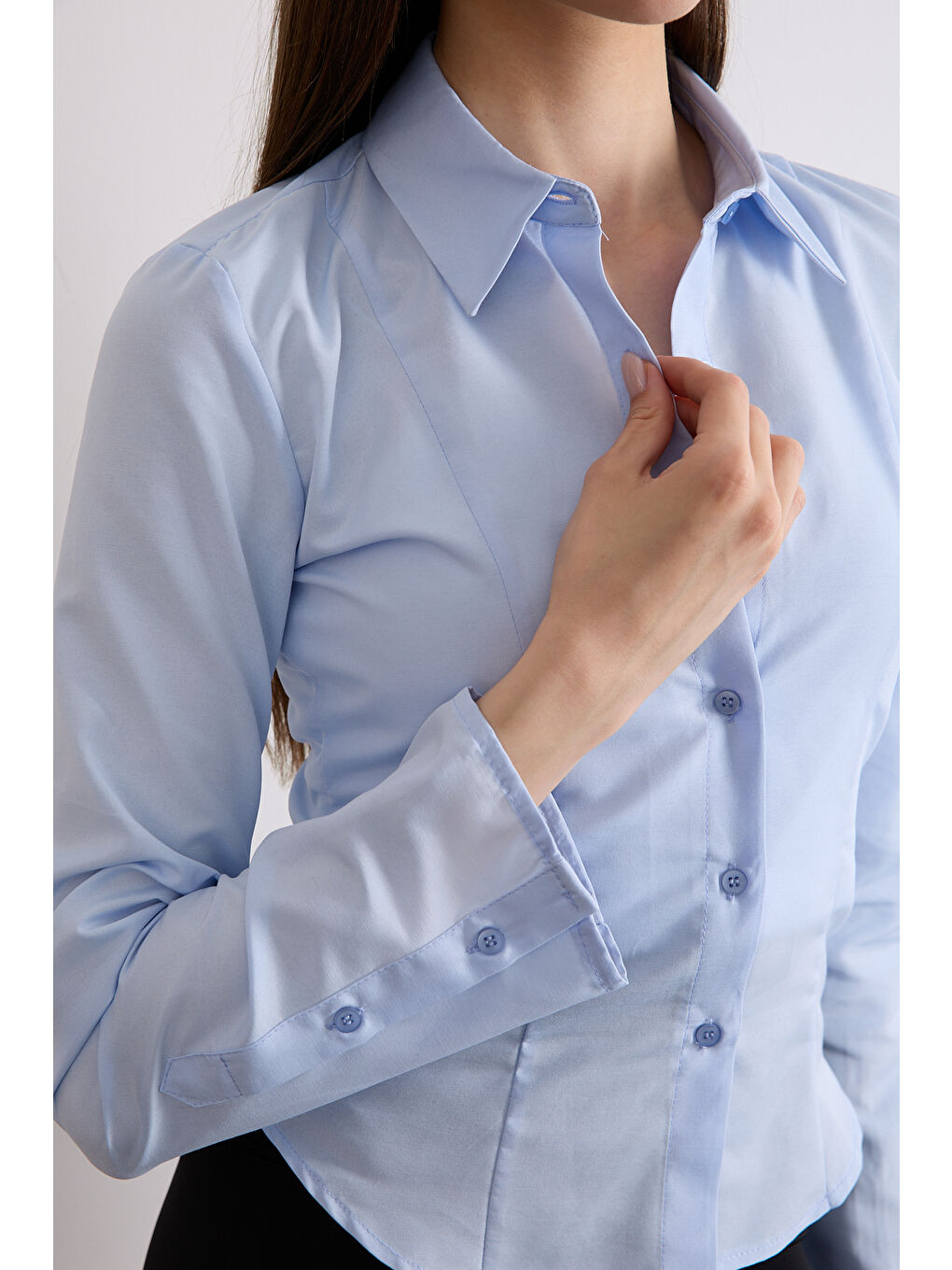 Mavi Vücuda Bele Oturan Saran Basic Kadın Gömleği-3