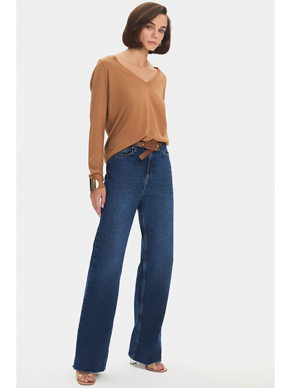 Kahverengi Kadın Exclusive V Yaka Viskon Karışımlı Triko Kazak-4