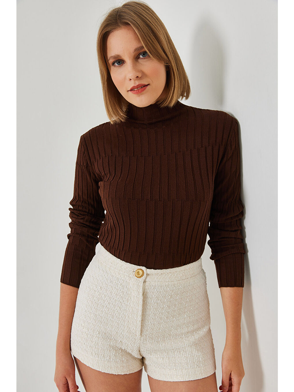 Kahverengi Kadın Balıkçı Yaka Parçalı Kazak-5