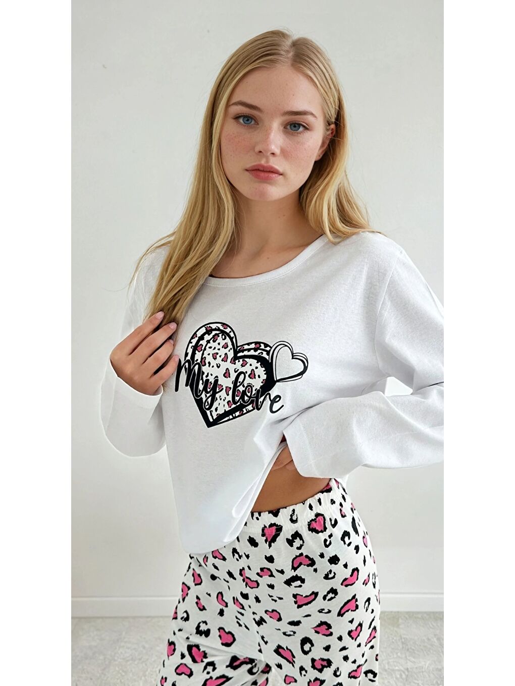 Beyaz My Love Baskılı Kadın Pijama Takımı Kalp Desenli Leopar Alt-1