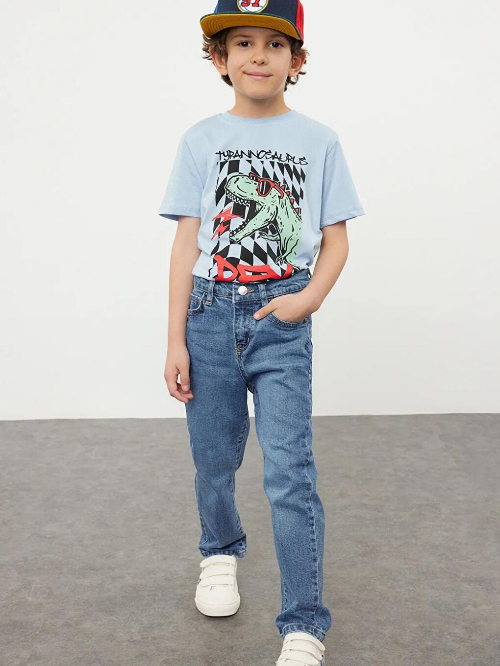 Mavi Renk Erkek Çocuk Skinny Esnek Lastikli Denim Pantolon Jean