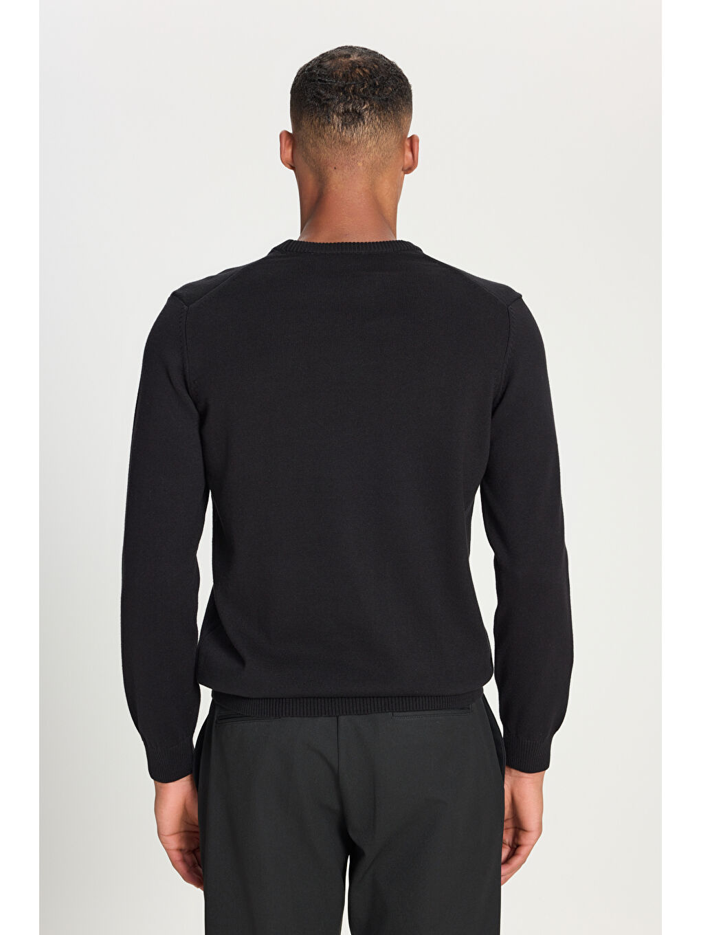 Erkek Siyah %100 Pamuk Standart Fit Bisiklet Yaka Baskılı Triko Kazak-4