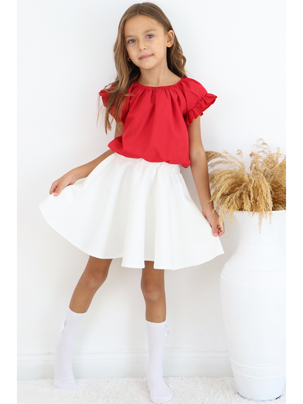 Kız Çocuk Kırmızı Bluz Krem Etek 23 Nisan 29 Ekim Gösteri Takımı-4