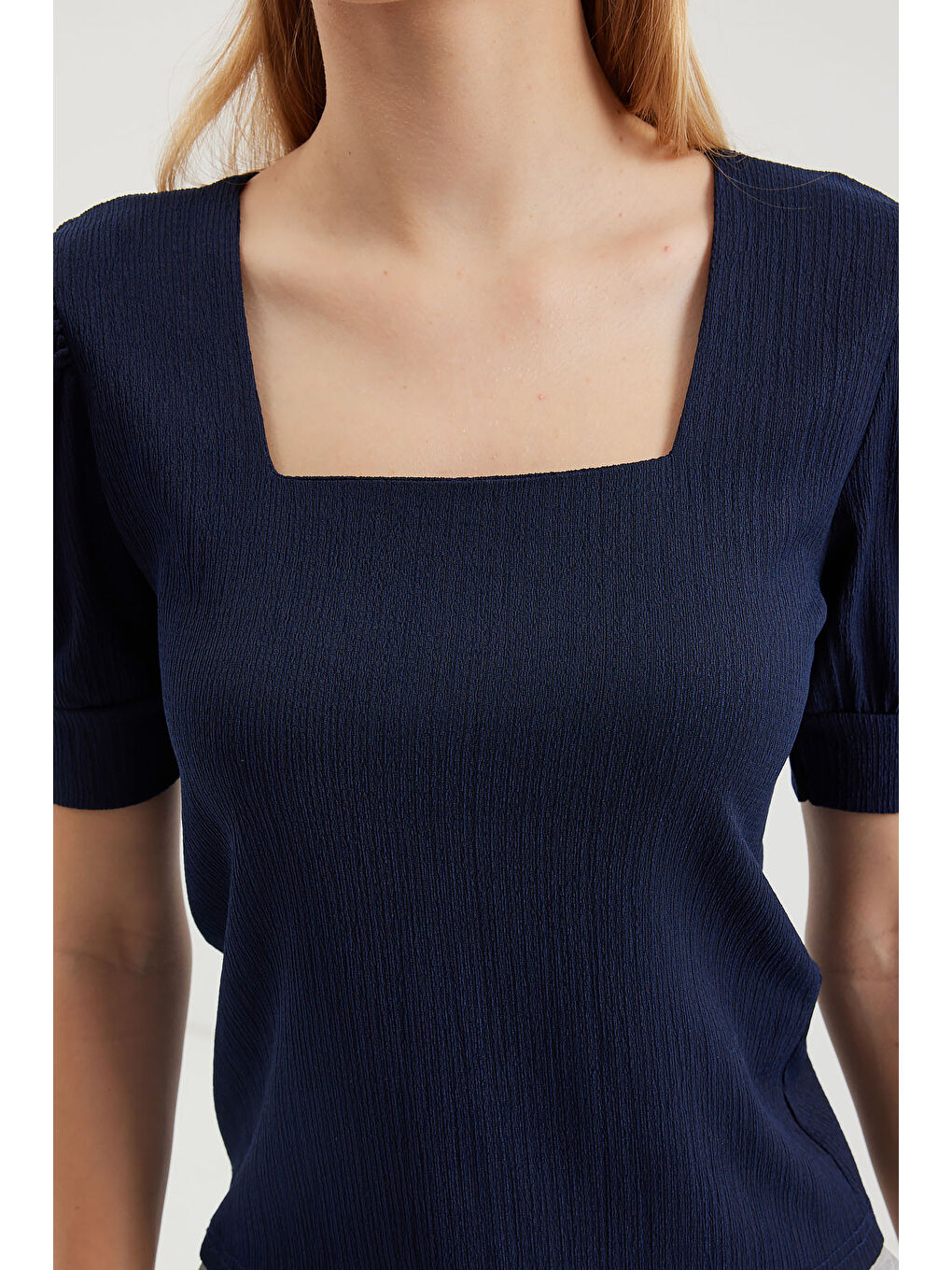 0409 Kare Yaka Örme Bluz - Lacivert-3