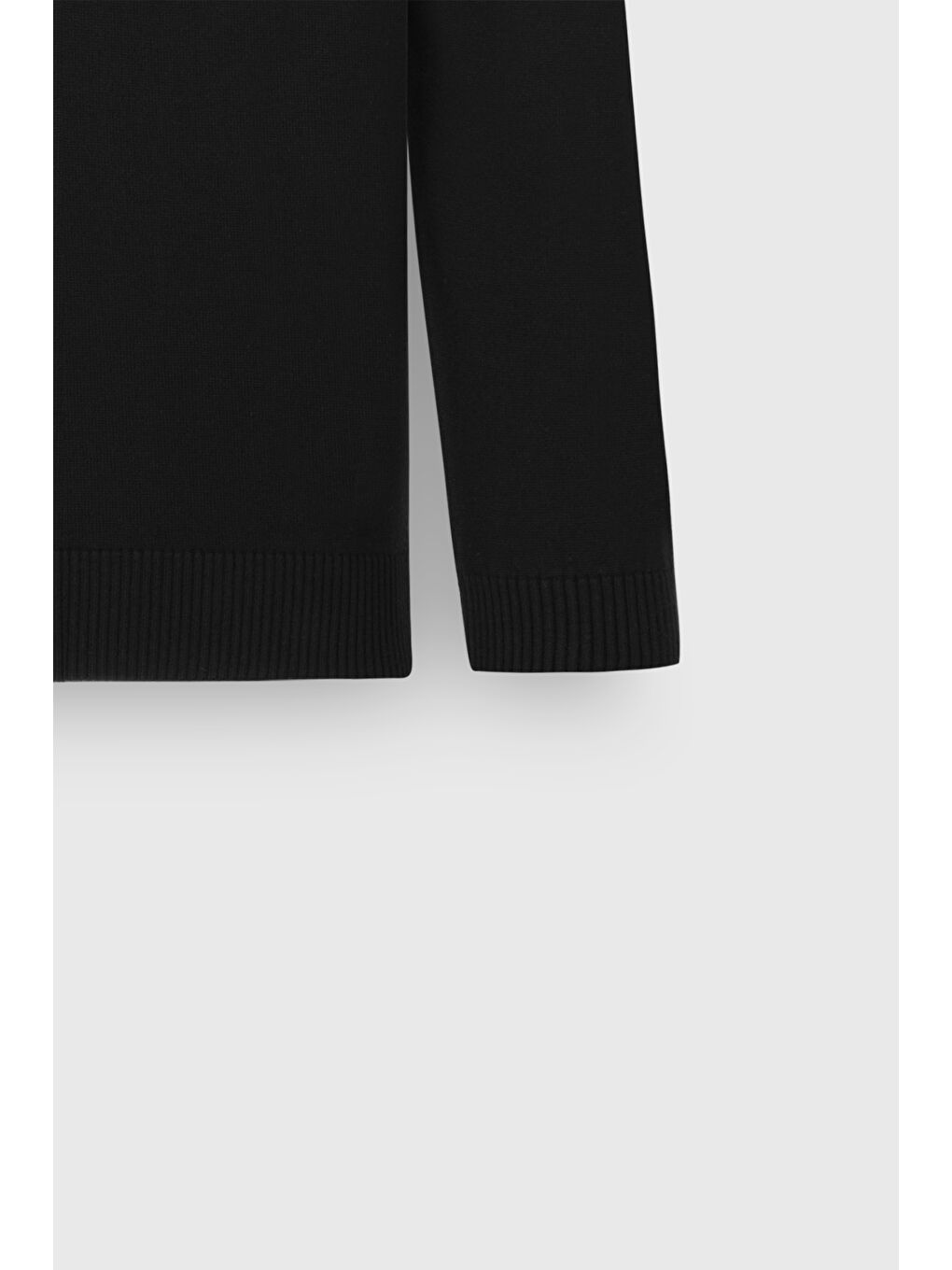 Erkek Siyah %100 Pamuk Standart Fit Bisiklet Yaka Baskılı Triko Kazak-7