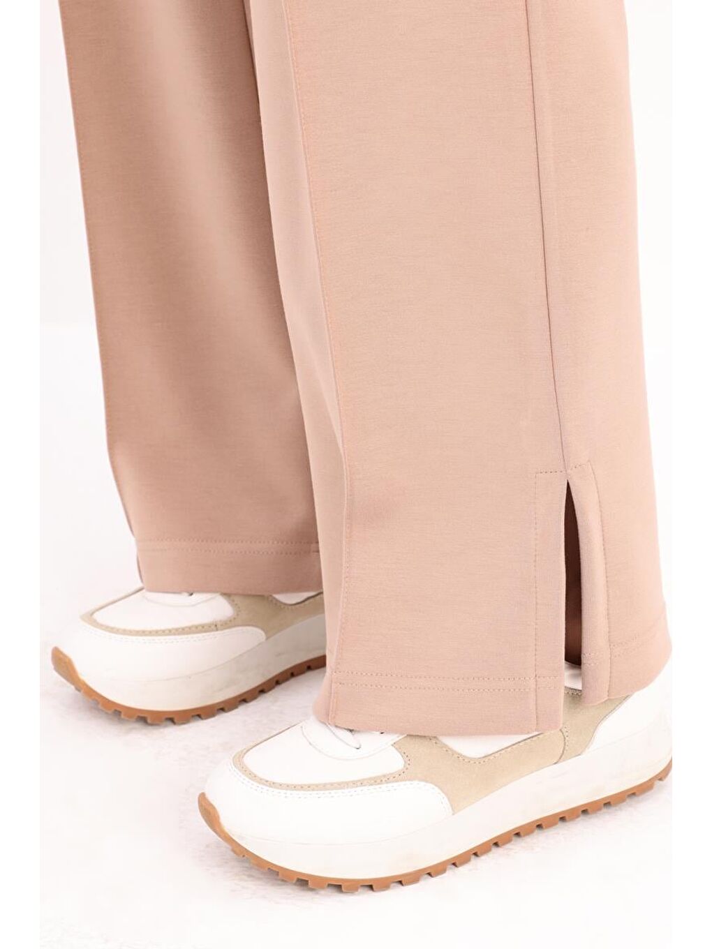 Bej Vizon-Nervürlü Bol Paça Örme Pantolon-4