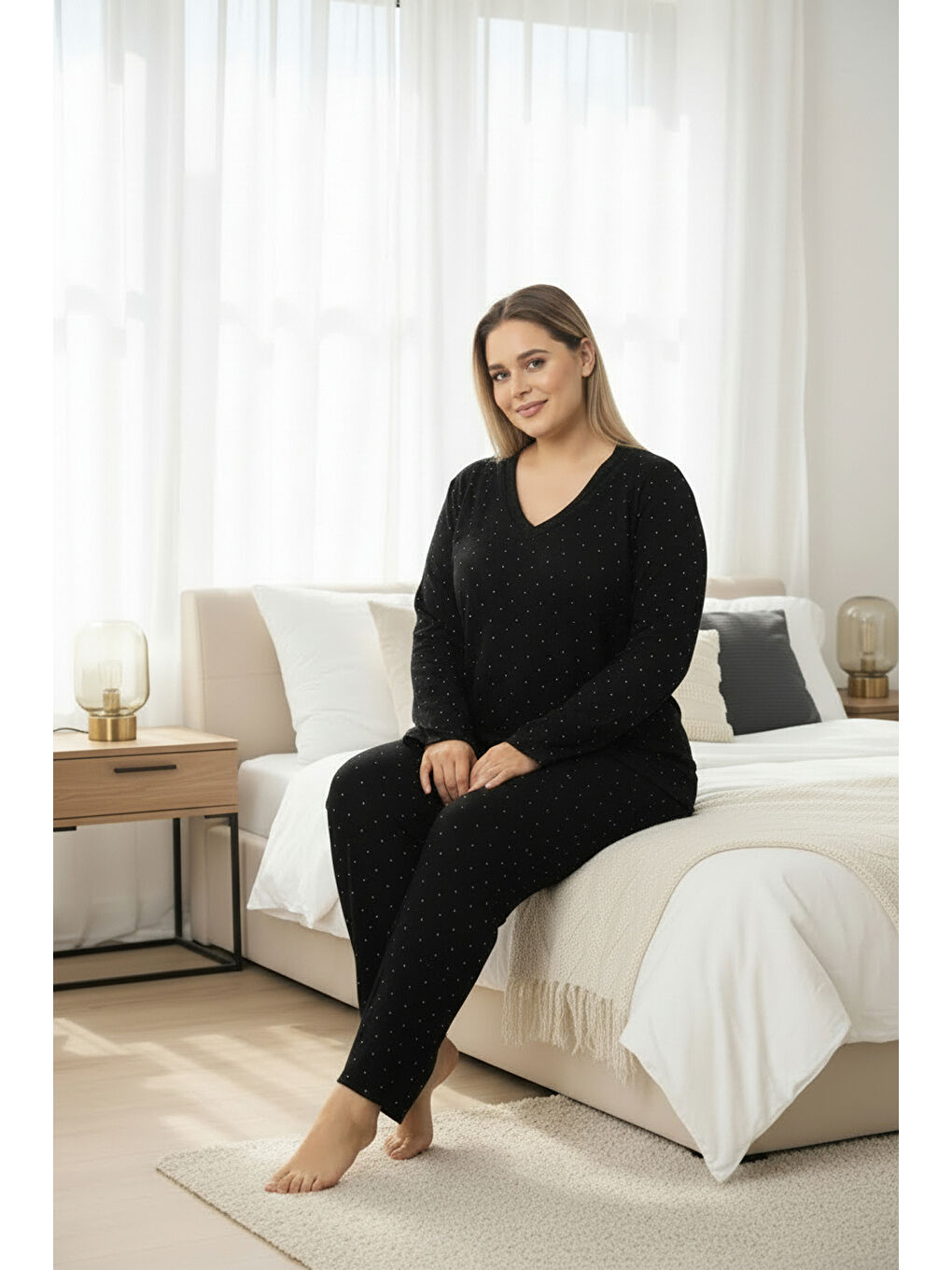 Siyah İnce Bambu Kumaş Uzun Kollu Büyük Beden Kadın Pijama Takımı 800-1