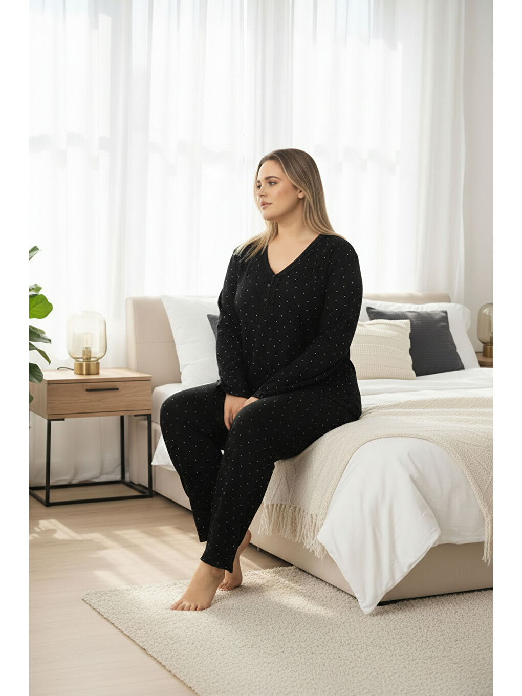 Siyah İnce Bambu Kumaş Uzun Kollu Büyük Beden Kadın Pijama Takımı 800-3