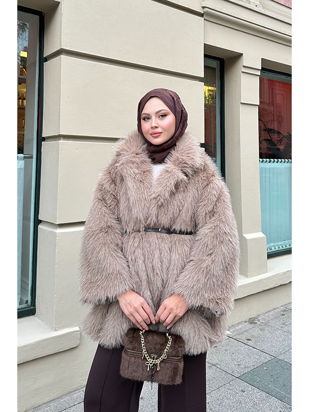 Bej Kadın Sim Detay Kemerli Kaban Taş-3