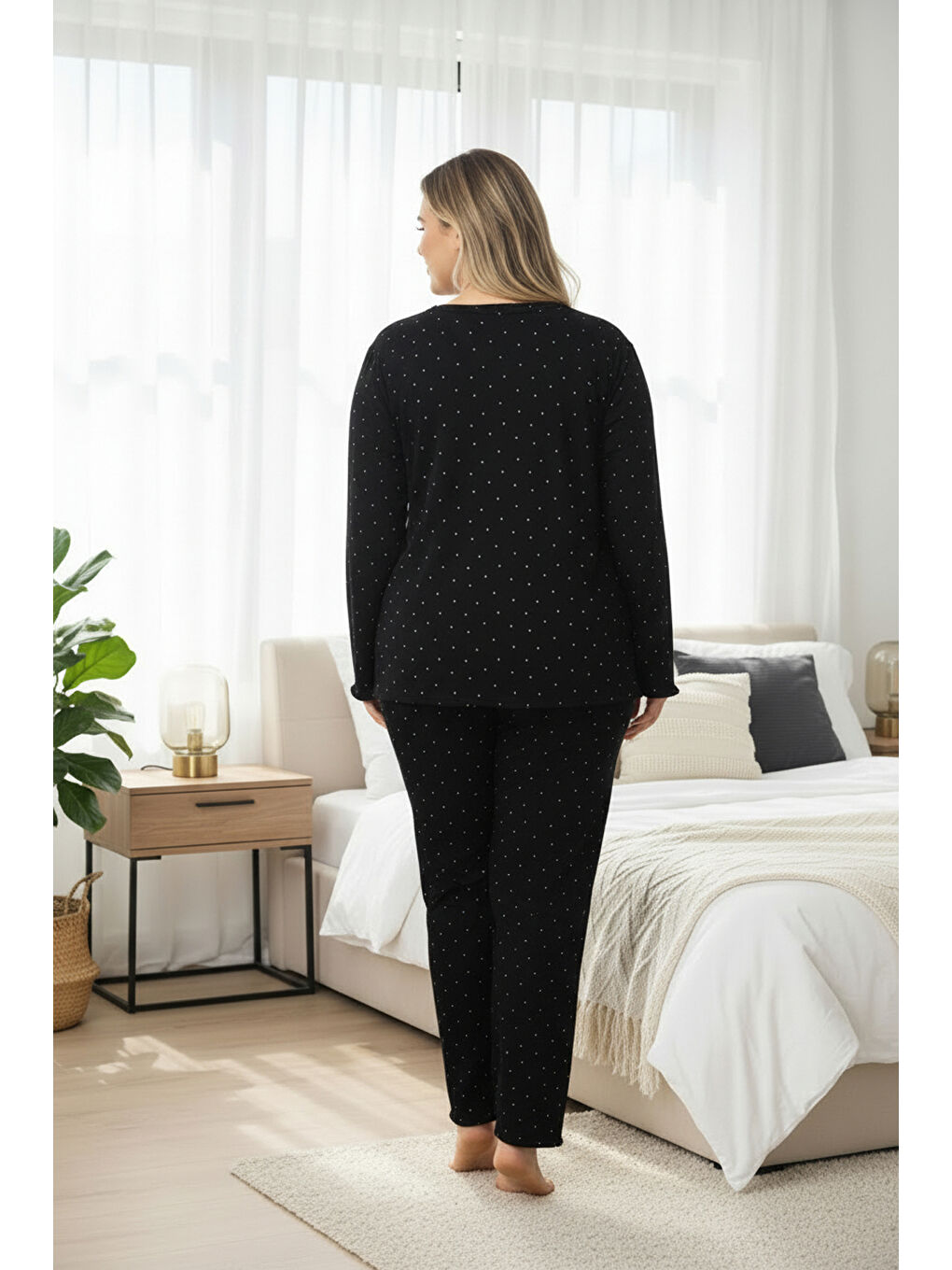 Siyah İnce Bambu Kumaş Uzun Kollu Büyük Beden Kadın Pijama Takımı 800-4