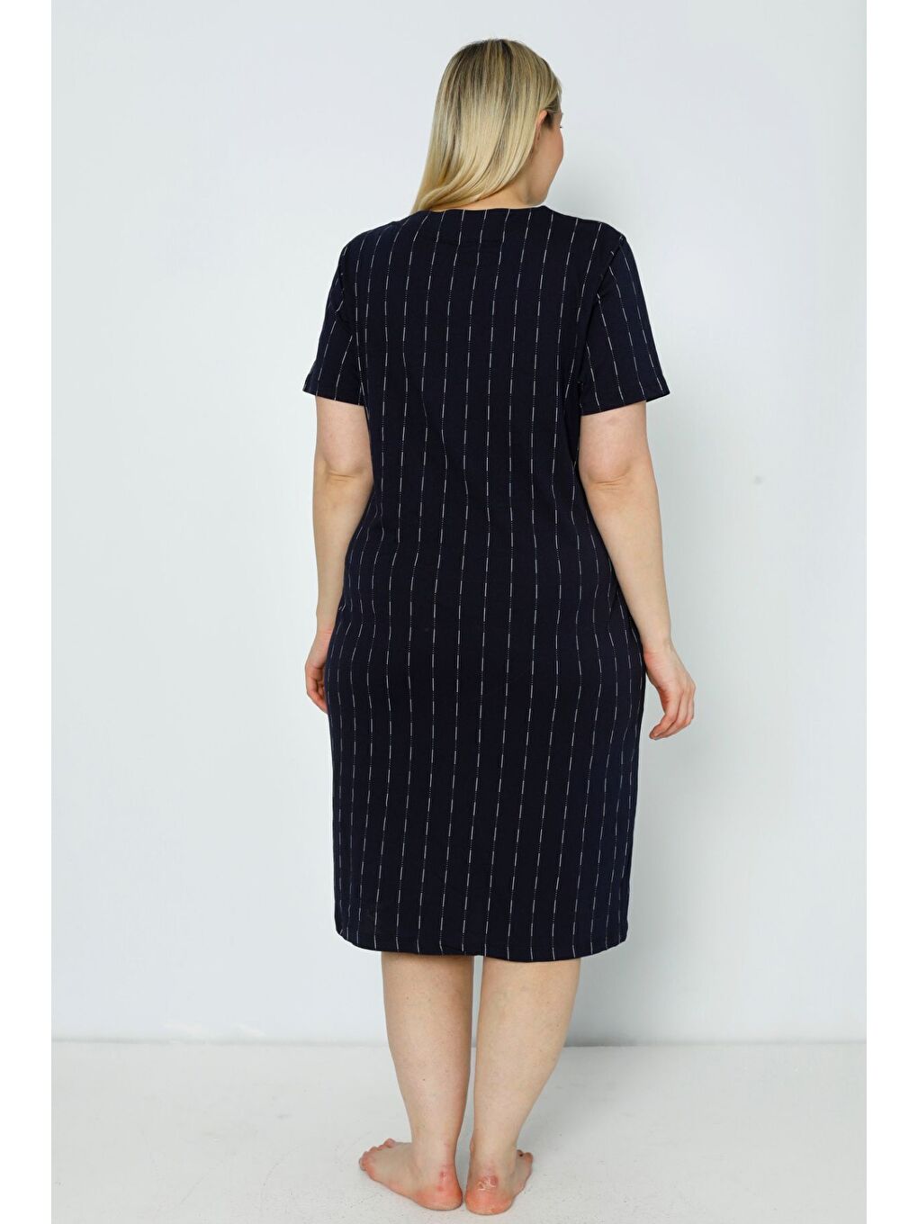 Lacivert Kadın Kısa Kollu Çizgi Desenli Düğmeli Büyük Beden Pamuklu Elbise-3