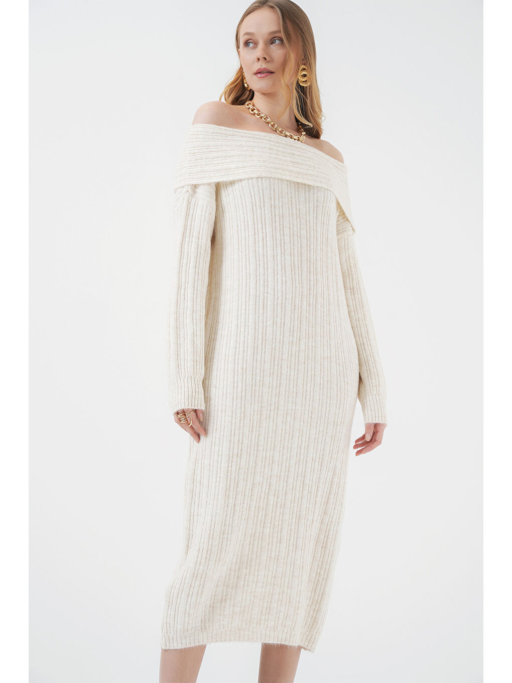 15920 Madonna Yaka Oversize Triko Elbise - Ekru