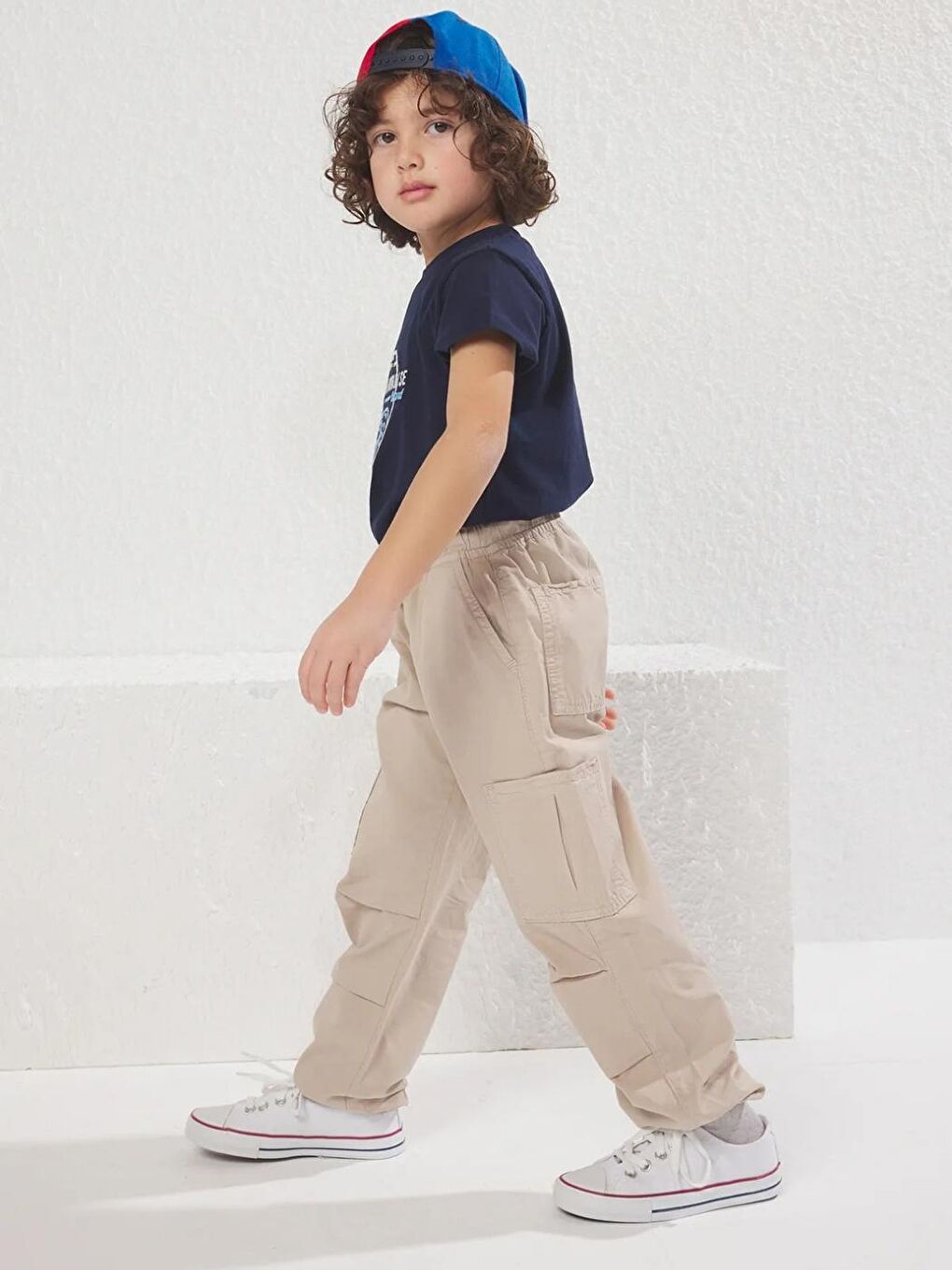Bej Erkek Çocuk %100 Pamuk Cep Detaylı Lastikli Pantolon-1