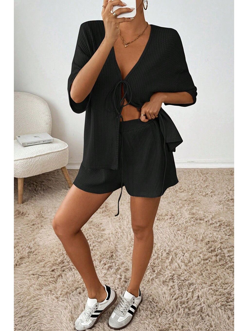 Kadın Siyah Kısa Kollu Bağlamalı Waffle Alt-Üst Şort Takım-5