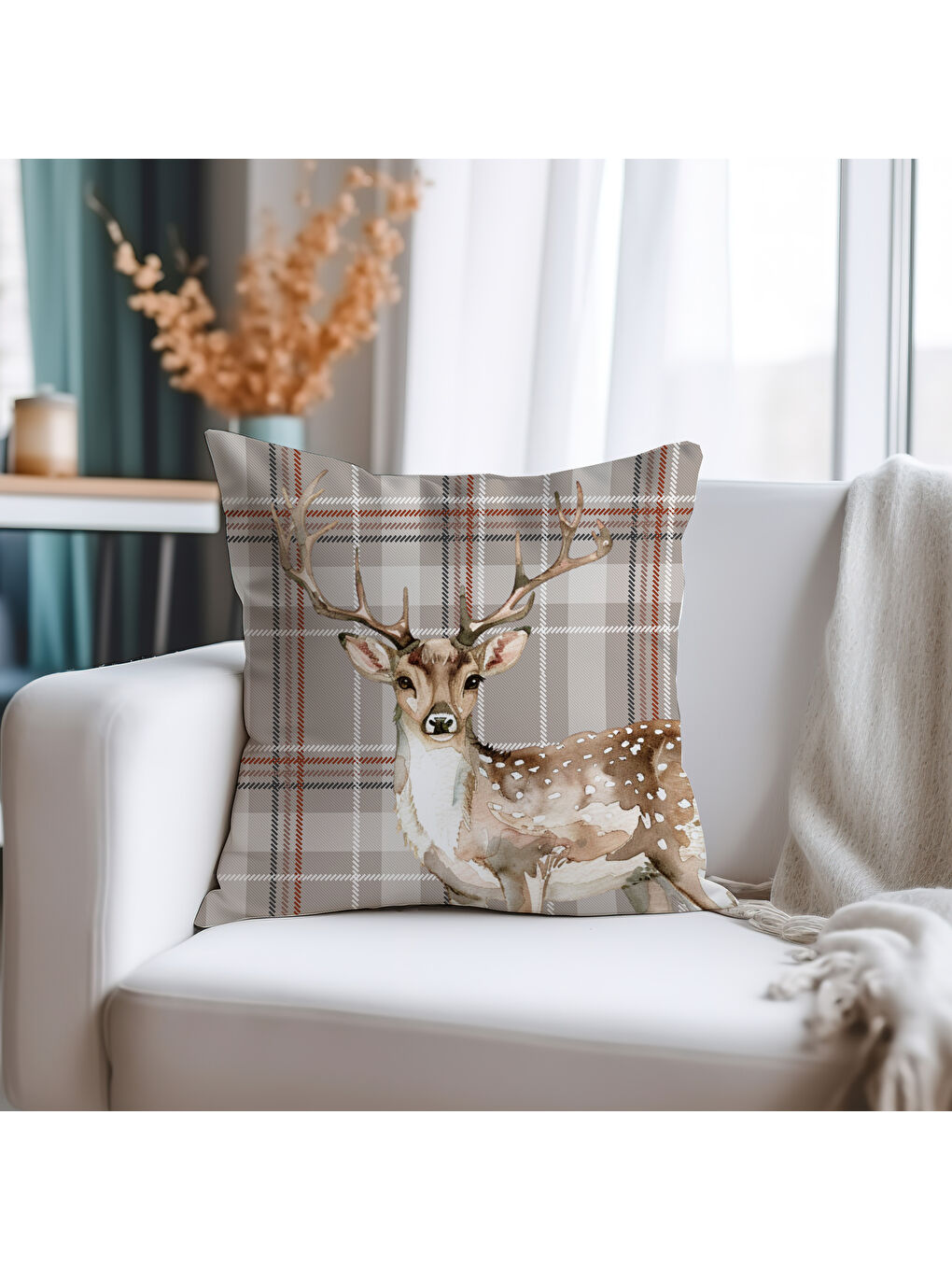 Bej Ekoseli Geyik Desenli Dekoratif Kırlent Kılıfı - 43x43 cm