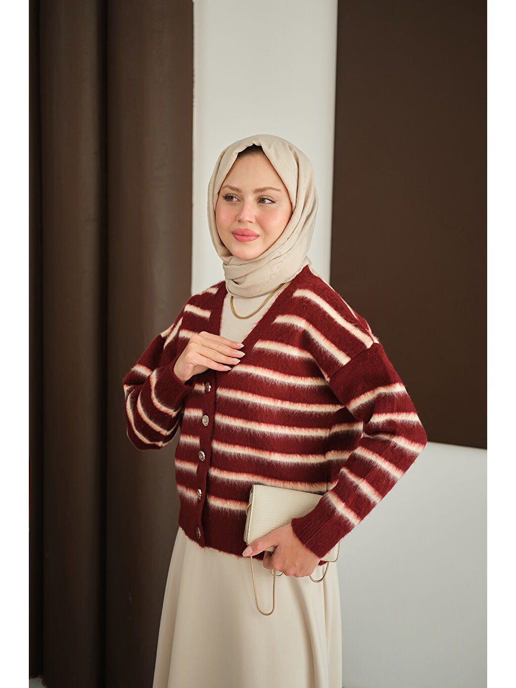 Kadın Kısa Triko Hırka Bordo-1