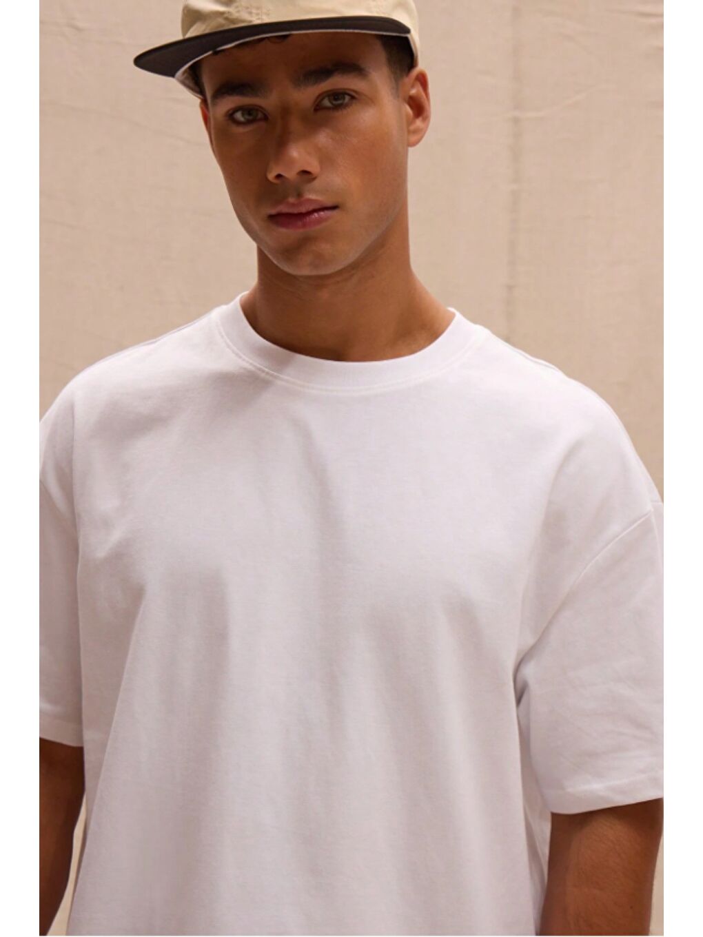 Beyaz Erkek %100 Organik Pamuklu Kalın Dokulu Comfort Fit Bisiklet Yakalı T-shirt-2