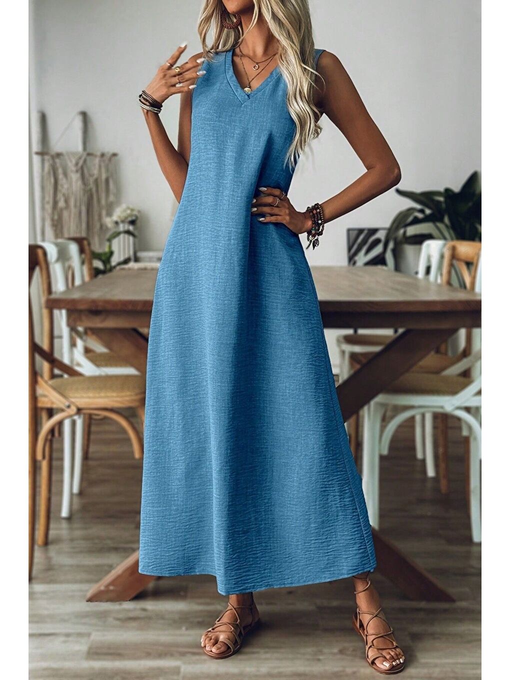 Kadın Koyu Mavi V Yaka Kolsuz Maxi Boy Keten Elbise-3