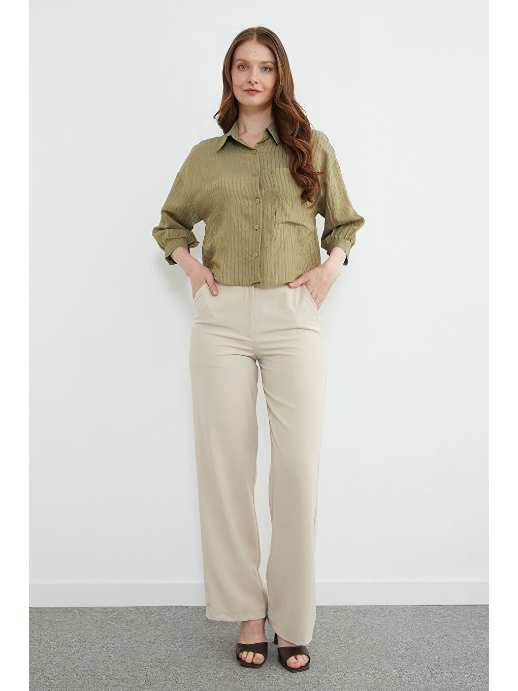 Haki Çizgili Jakarlı Tek Cepli Gömlek-3