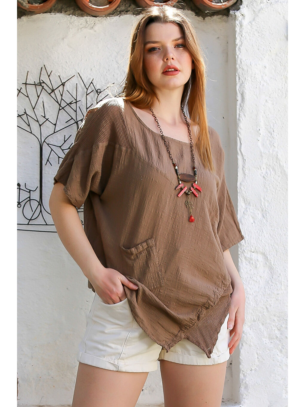 Kahverengi Açık Kahve Havuz Yaka Cepli File Detaylı Yıkamalı Casual Asimetrik Dokuma Bluz 70 65-1