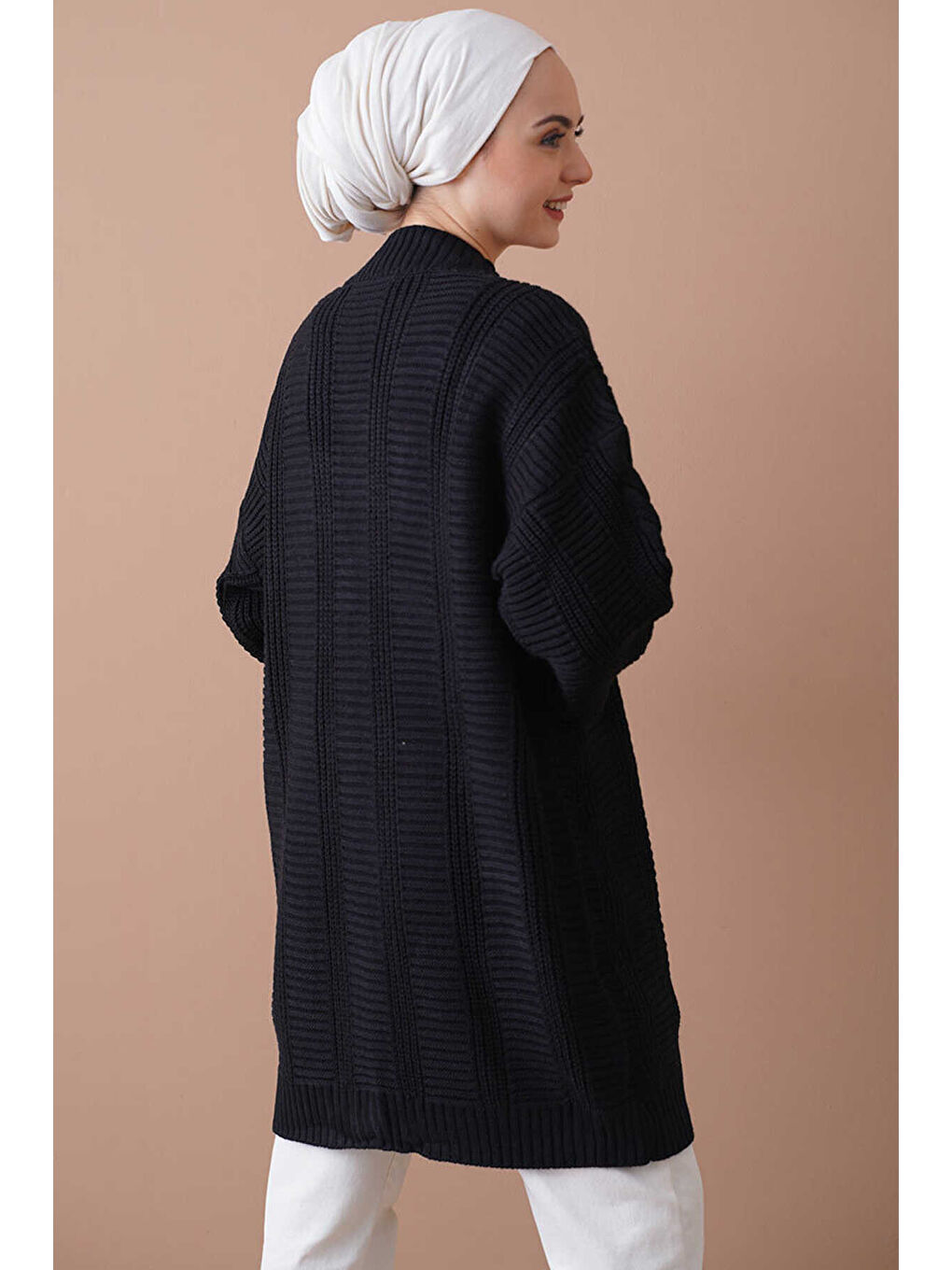 Siyah Kadın Tesettür Triko Hırka 15768-3