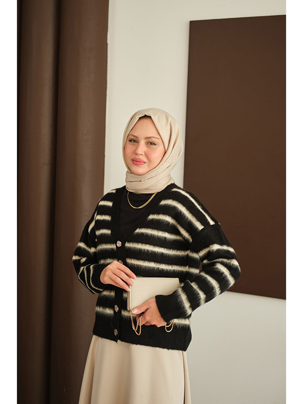 Kadın Kısa Triko Hırka Siyah-1