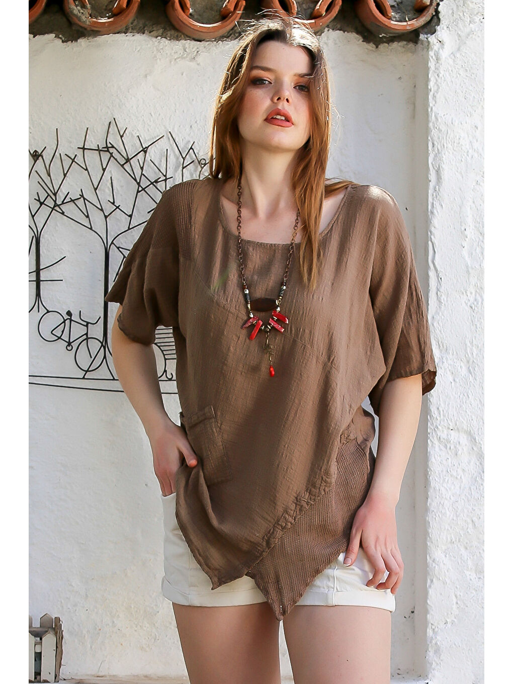 Kahverengi Açık Kahve Havuz Yaka Cepli File Detaylı Yıkamalı Casual Asimetrik Dokuma Bluz 70 65-3