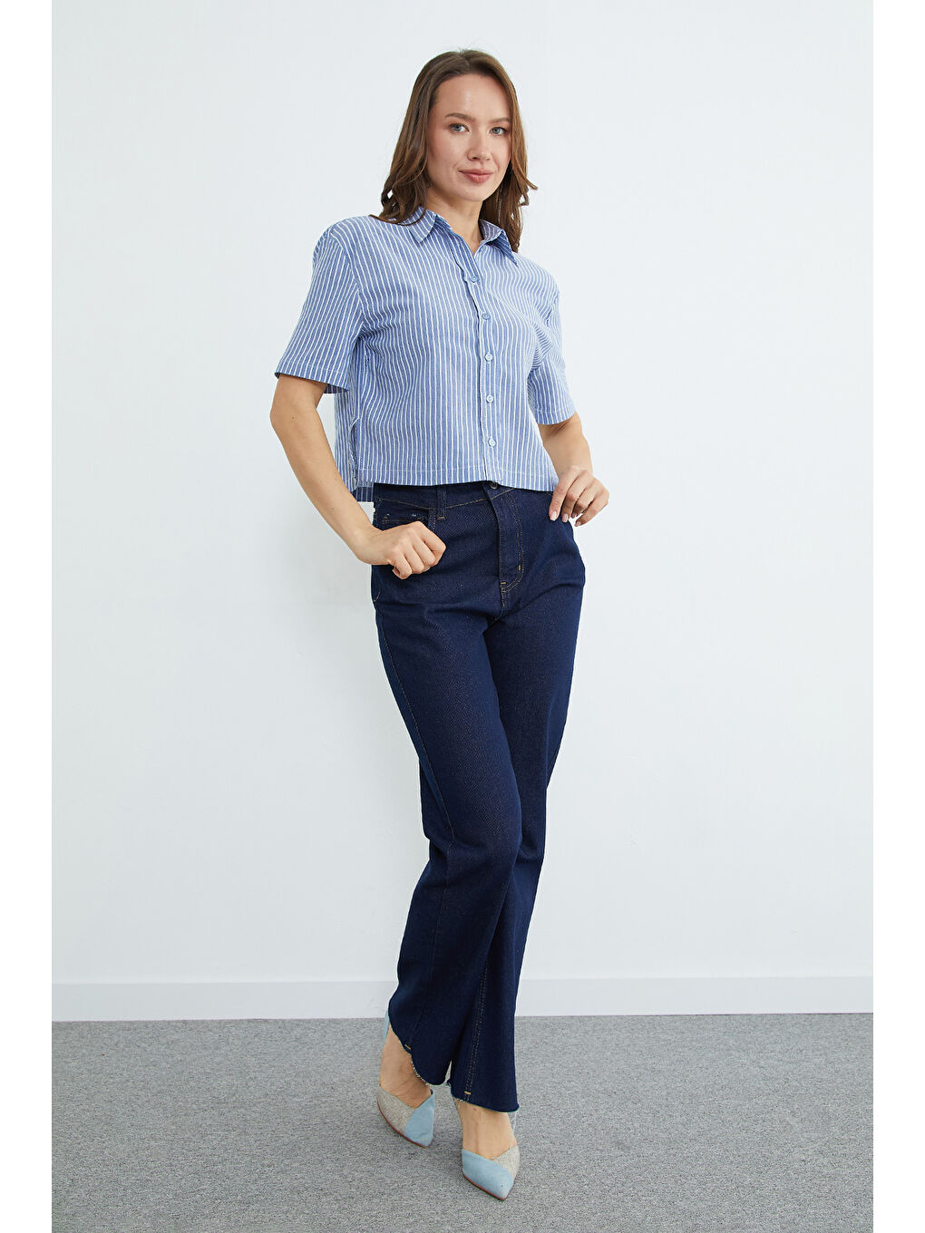 Lacivert Çizgili Oversize Crop Gömlek-2