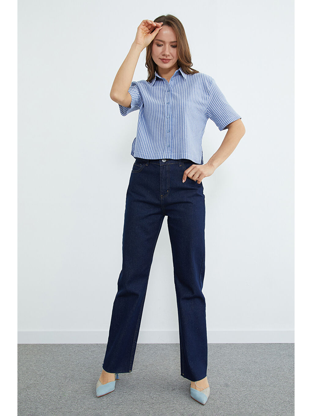 Lacivert Çizgili Oversize Crop Gömlek-3