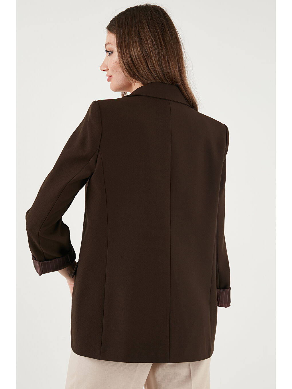 Kahverengi Regular Fit Kruvaze Yaka Desenli Astar Detaylı Kadın Ceket 6927560-6