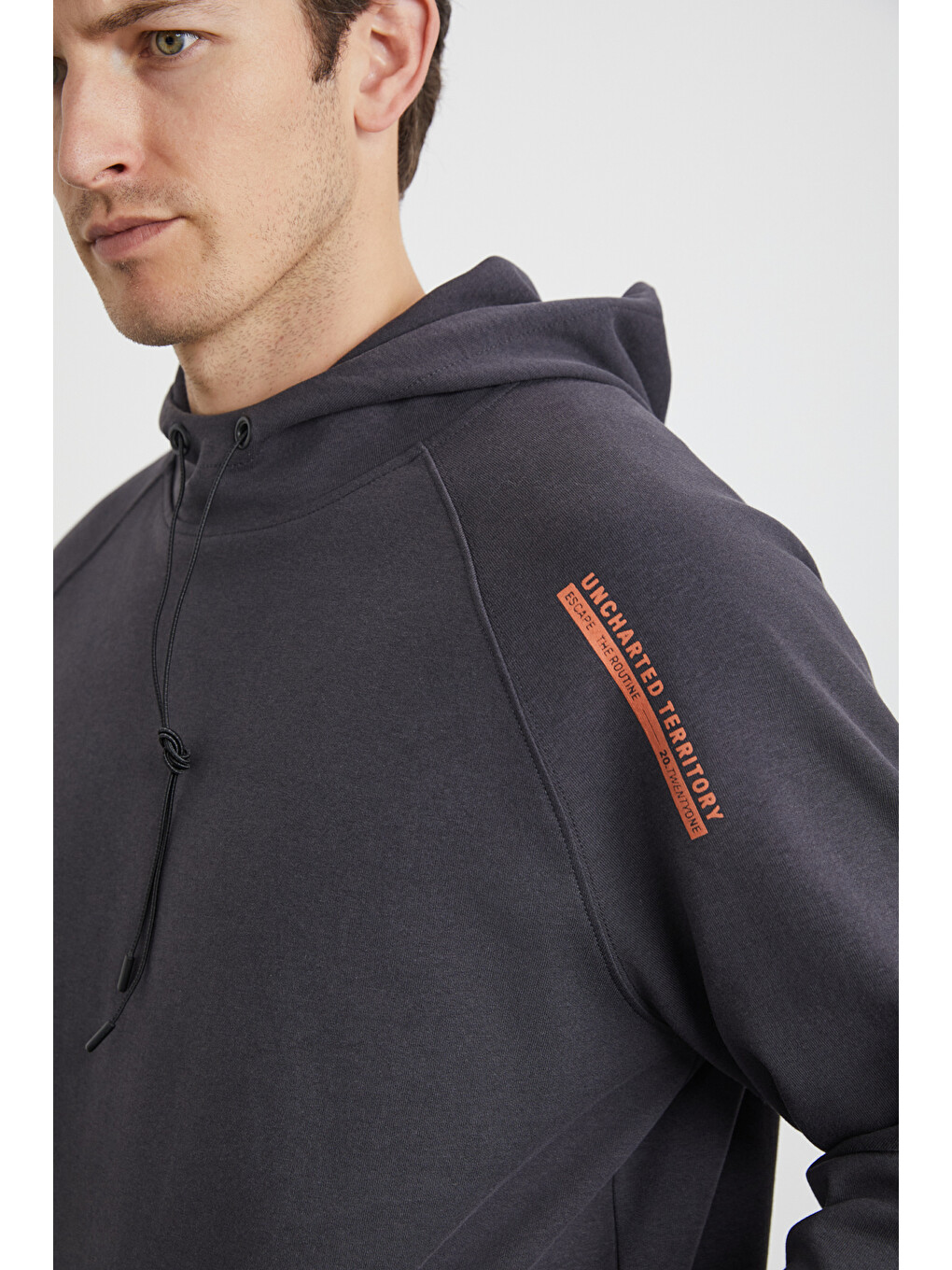 Erkek İçi Polarlı Yumuşacık 3 İplik İçi Şardonlu Regular Kapüşonlu Antrasit Sweatshirt-4