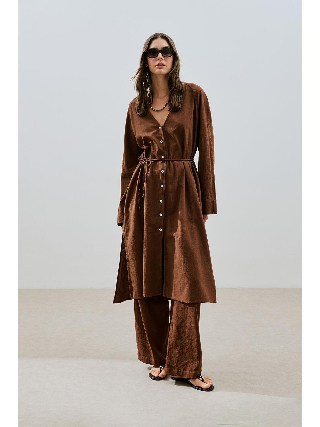 Dokulu Düğmeli Uzun Tunik Kahverengi-2