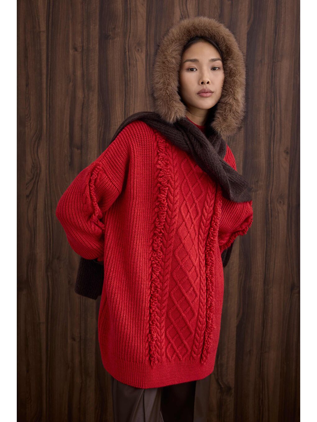 Püskül Detaylı Örme Kazak Kırmızı-2