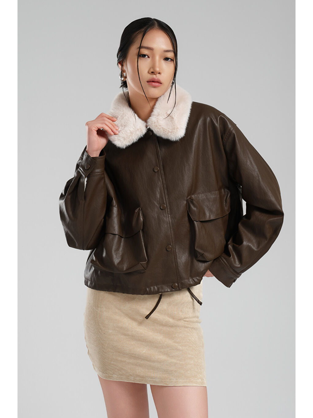It's Basic Kahverengi Kadın Kahve Rengi Oversize Pelüş Yaka Suni Deri Ceket Mont